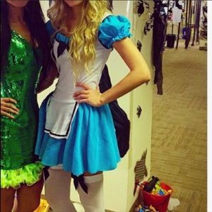 alice in wonderland costume